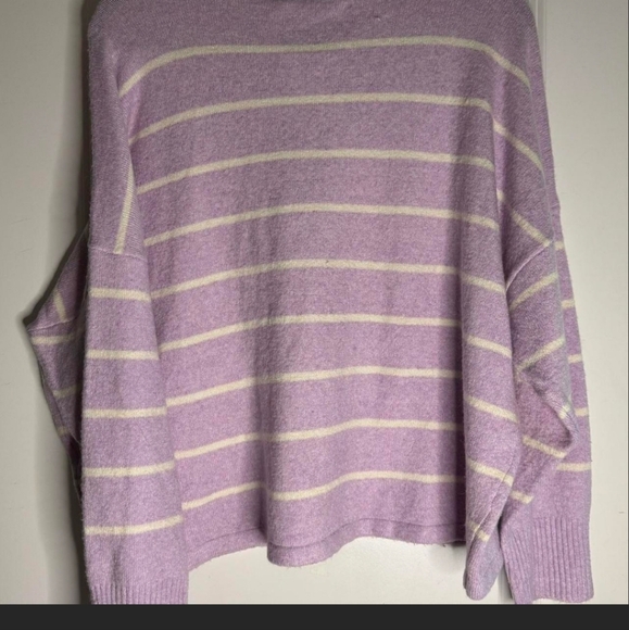 Lavender Vero Moda Sweater - Picture 2 of 3